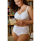 Susa Porto Bh met beugel en licht gewicht spacercup kleur wit