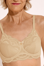 Amoena  Amoena Karolina Prothese BH met Beugel – Lichte Sandkleur – Luxe Tweedelige Cup