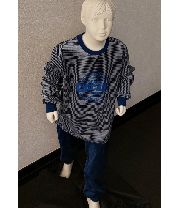 Lunatex Lunatex  Chicago velours jongenspyjama kleur grijs gestreept mt 152 of blauw gestreept mt 128