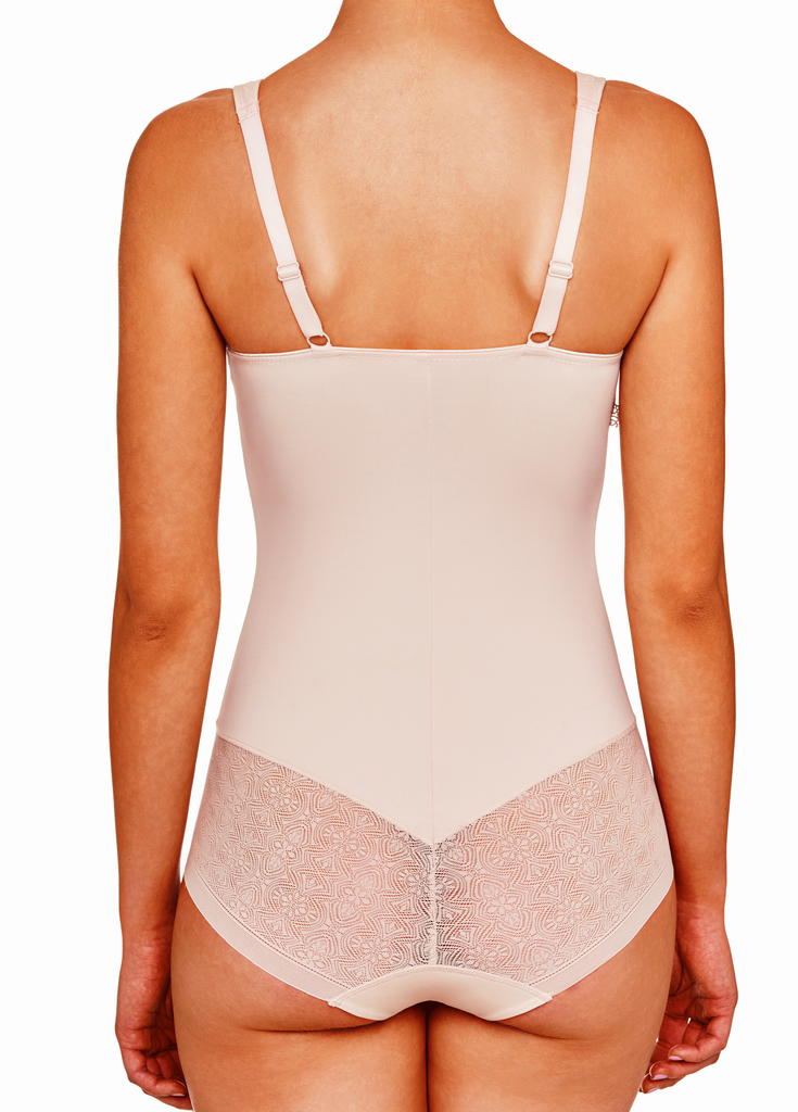 Susa Milano body zonder beugel,licht voorgevormd kleur  sand of marineblauw, mt B75 t/m E90