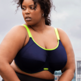 Elomi Energise sport‑bh met bredere beugel – navy met limegroene bies – in grote maten