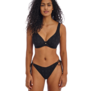 Freya Nomad Night high apex bikinitop met beugel kleur zwart gecombineerd met elastisch borduursel - Copy