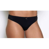 After Eden Basic String Faro kleur zwart met elastisch borduursel achterkant mt S t/m XXL