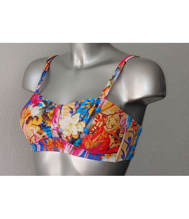 Amoena   Kuala Lumpur (Prothese) bikinitop zonder beugel, bandeau model met  frisse bloemenprint