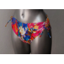 Kuala Lumpur bikinislip in frisse bloemenprint