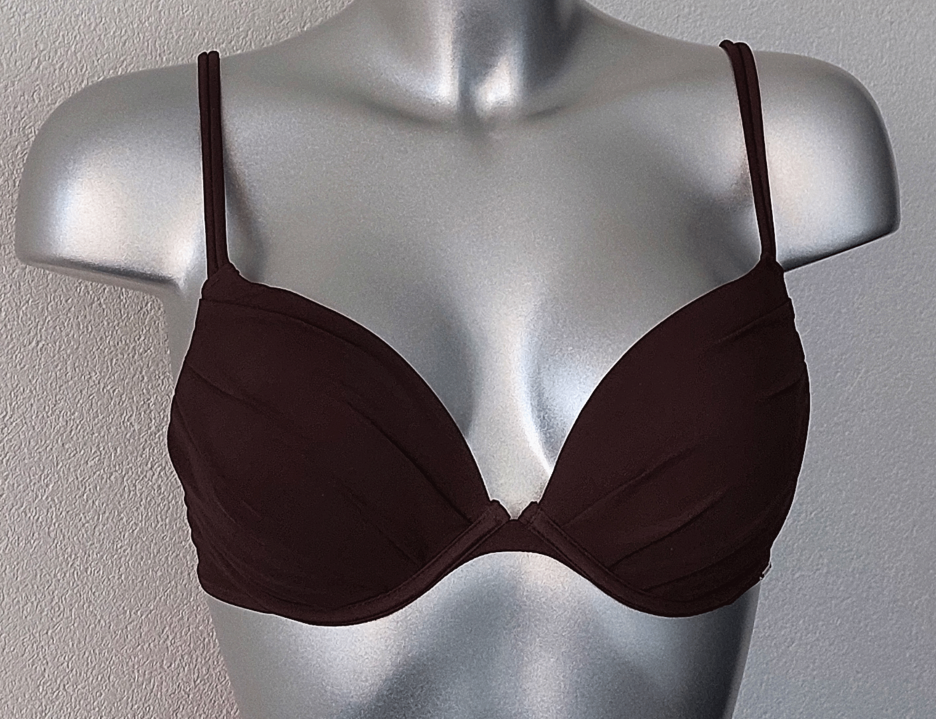 Catamar  bikinitop met beugel & lichte gelvulling in cups kleur choco