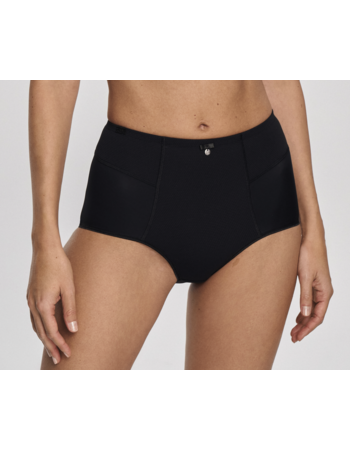 Susa Capri Maxislip – Zwart