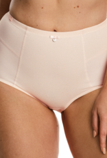 Susa Susa Capri Maxislip 664 – Soft Peach – Licht Corrigerende Microfaser Slip – €5 korting vanaf €39,95 en €15 vanaf €99,95