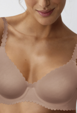 Dim   Body touch naadloze Bh met beugel, kleur zwart, wit, blue lagoon of skin