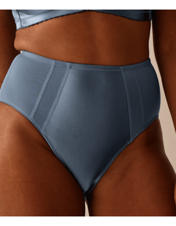 Naturana Faylinne Maxislip licht corrigerend kleur moonlight blue