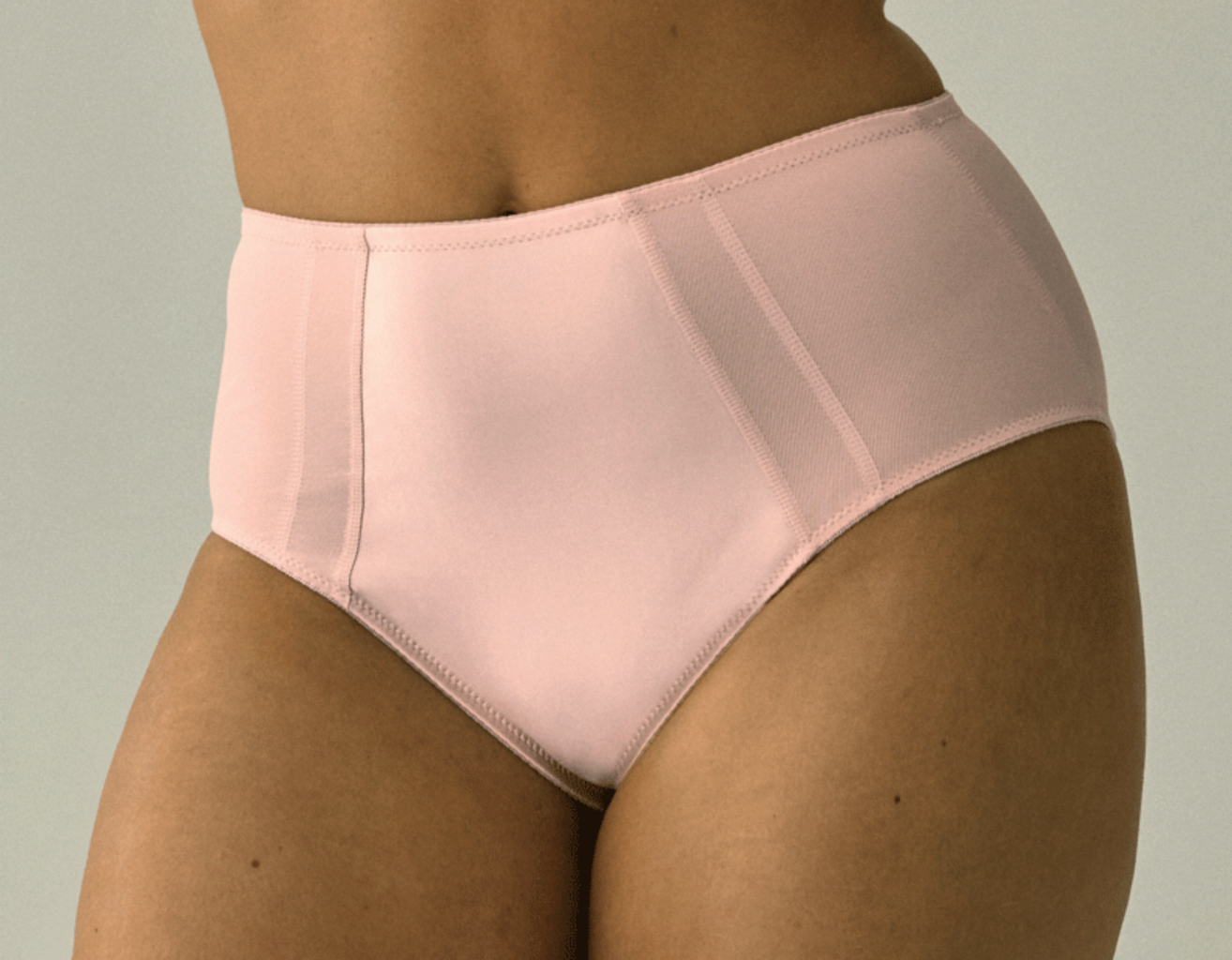 Naturana Faylinne Maxislip licht corrigerend kleur blush