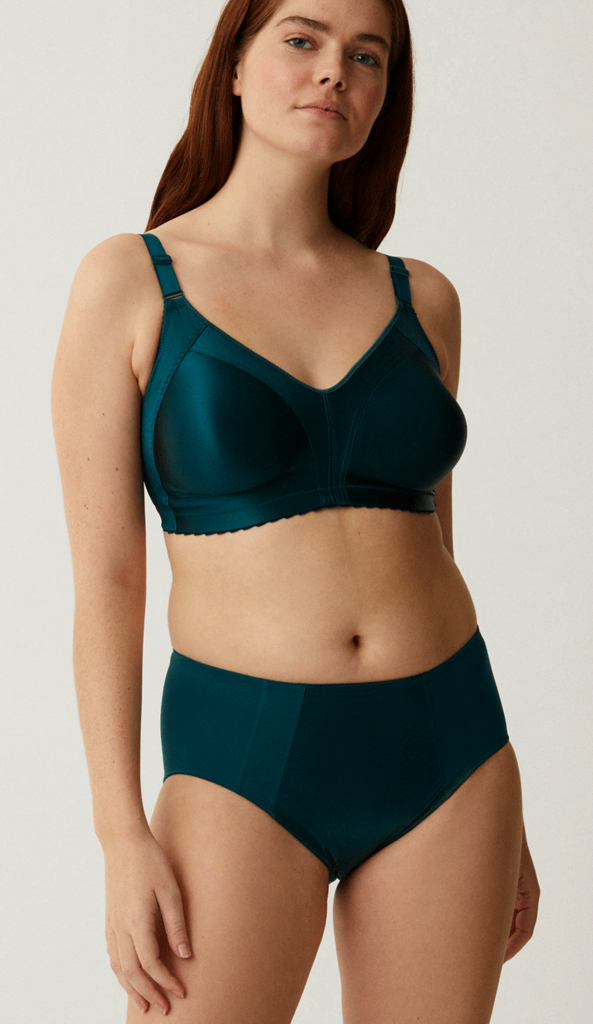 Naturana  Faylinne  Bh zonder beugel  & minimizer cup kleur groen