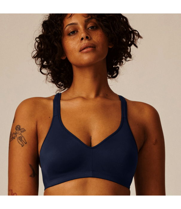Naturana Naturana meegroei Bh dubbellaags zonder beugel kleur wit, zwart, marineblauw,ivoor of huid