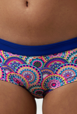 Boobs & Bloomers Vivian halterbikinitop met boxershort in zomerse mandala print