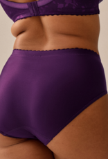 Naturana Naturana Lydia Maxislip met  licht corrigerend buikgedeelte in kleur bietenrood