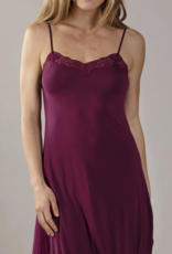 Nina von C Nina von C modal nachtjurkje Judani – zacht, soepel en elegant – bessen, maten 36 t/m 46