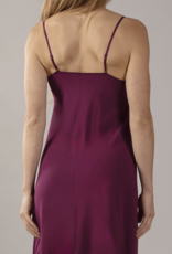 Nina von C Nina von C modal nachtjurkje Judani – zacht, soepel en elegant – bessen, maten 36 t/m 46