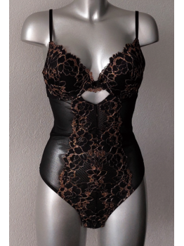 After Eden New Orleans stringbody kleur zwart met goudkleurige lurex gecombineerd mt B80