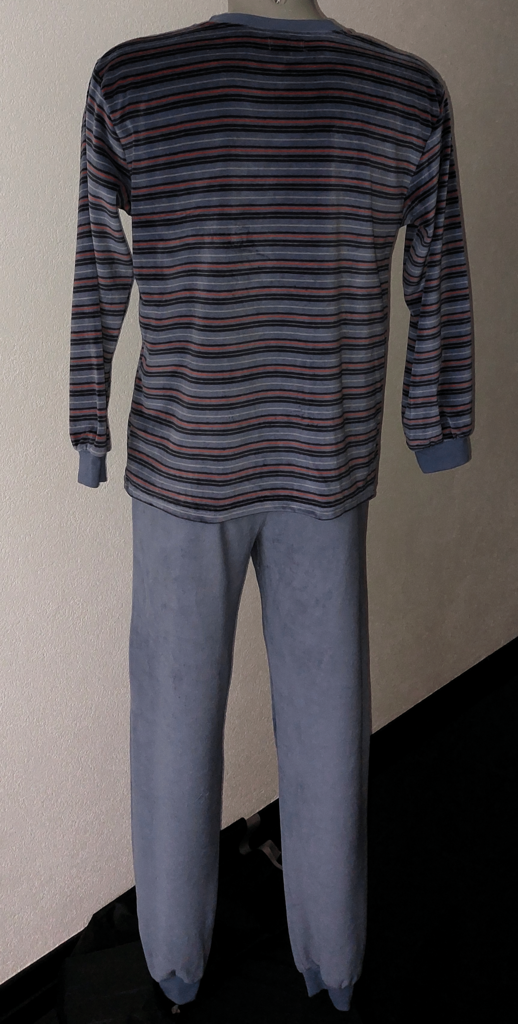 Lunatex Outfitter Aiden herenpyjama – zachte velourskwaliteit uit de collectie - Outfitter Aiden herenpyjama – velourskwaliteit uit de collectie