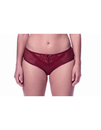Amoena Karolina Slip kleur rood, de maten 36 t/m 48