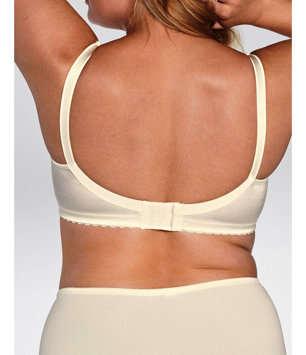 Naturana Naturana Faylinne minimizer bh zonder beugel – gladde cup – kleur champagne