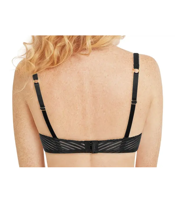 Amoena  Amoena Karolina Prothese BH zonder Beugel & Licht Voorgevormde Cup – Zwart met Sandkleurige Inzet