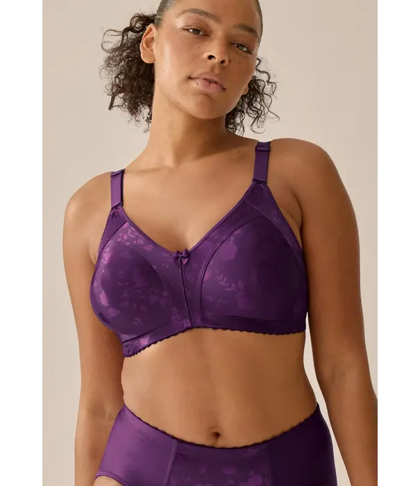 Naturana Naturana Lydia minimizer bh zonder beugel in de kleur Bietenrood