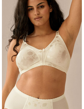 Naturana Lydia minimizer bh zonder beugel – champagne