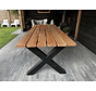 Tuintafel Douglas balken met stalen onderstel
