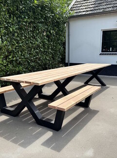 Vakstaal Lange Tuintafel 4 meter met Picknickbankjes
