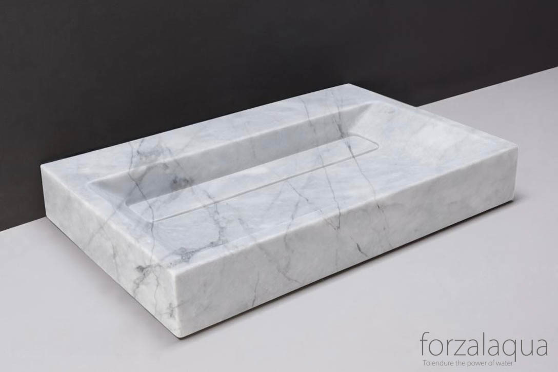 Bellezza Carrara polished 80,5