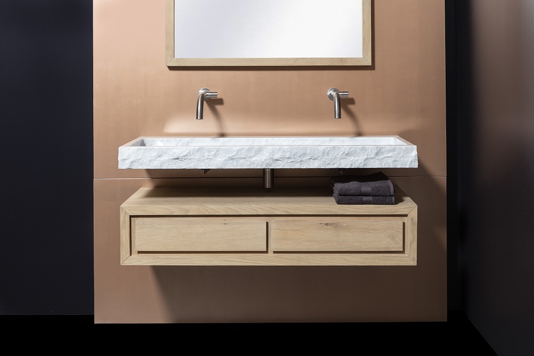 Palermo Carrara polished & rockfaced 80,5