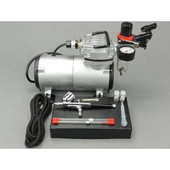 Fengda airbrush set met 130K airbrush pistool en airbrush compressor. 0,2/0,3/0,5 nozzle set.