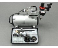 Fengda Fengda airbrush set met BD-138 airbrush pistool en airbrush compressor.