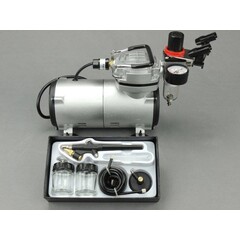 Fengda airbrush set met BD-138 airbrush pistool en airbrush compressor.