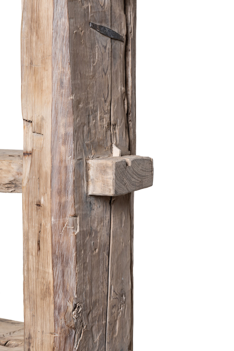 Robust rack, weathered elm