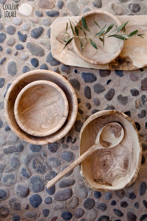 Salad bowl round - olive wood