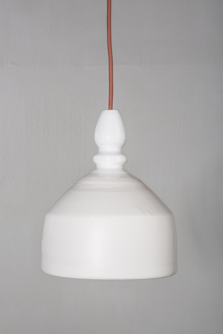 The Gentle Factory Ceramic hanging lamp - white