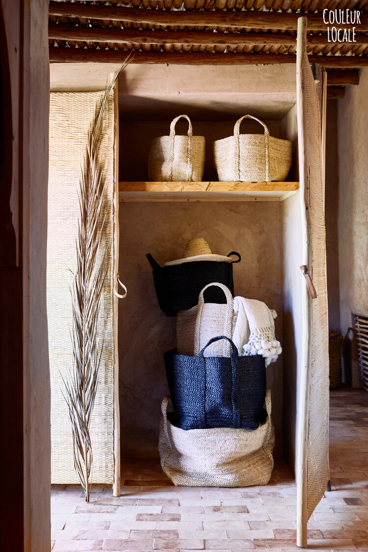 The Dharma Door Small jute basket - natural