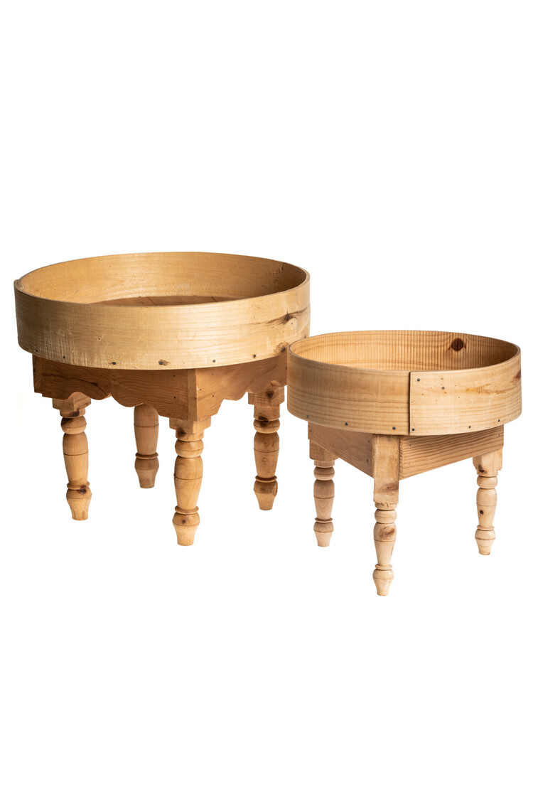 Couleur Locale Moroccan tea table with high boarder