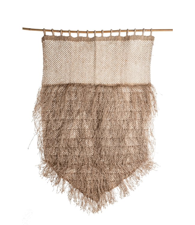 Jute wall hanging with fringes