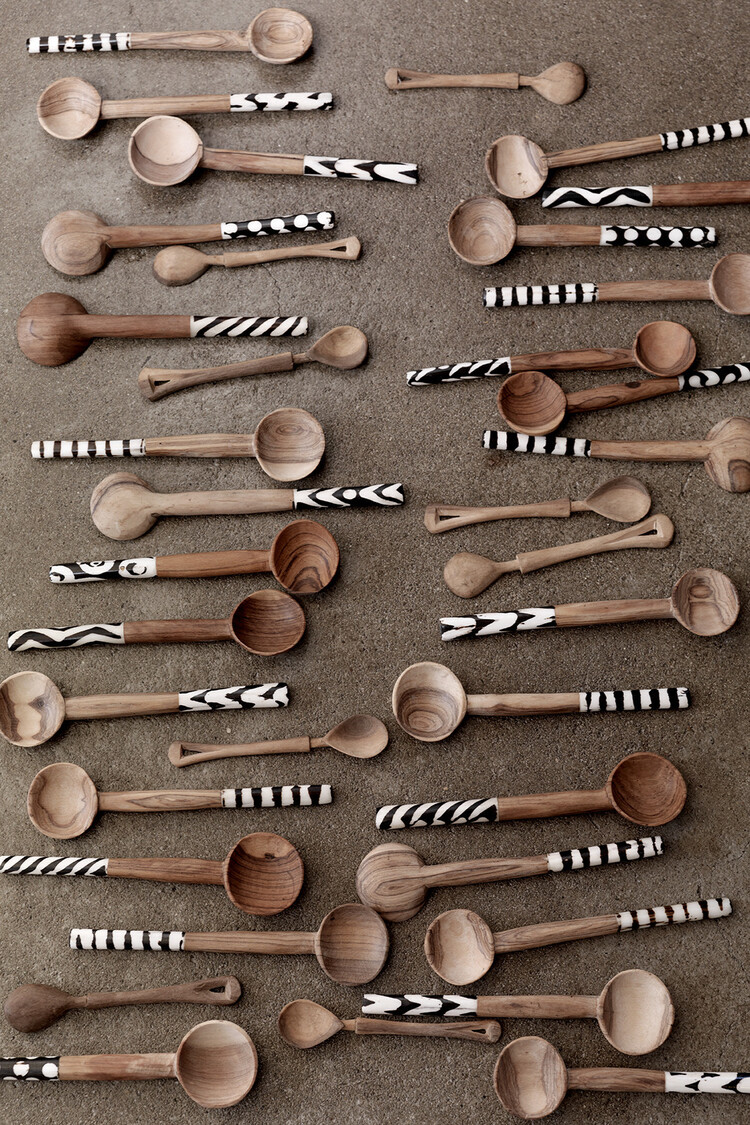 Couleur Locale Sugar spoon olive wood