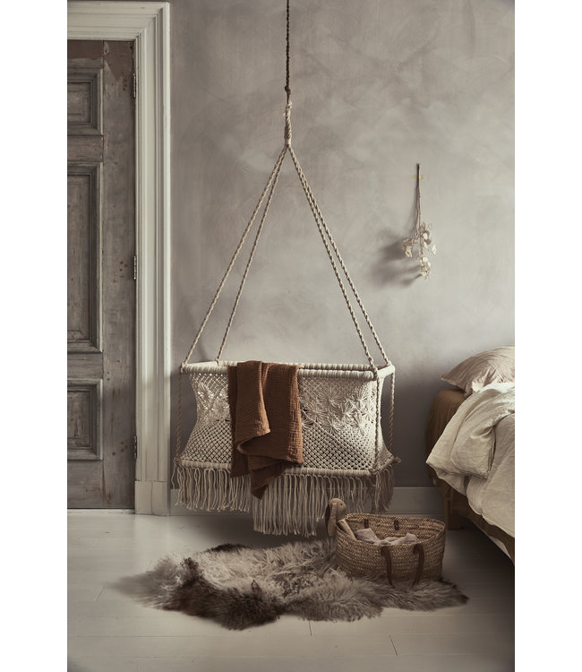 hanging bassinet