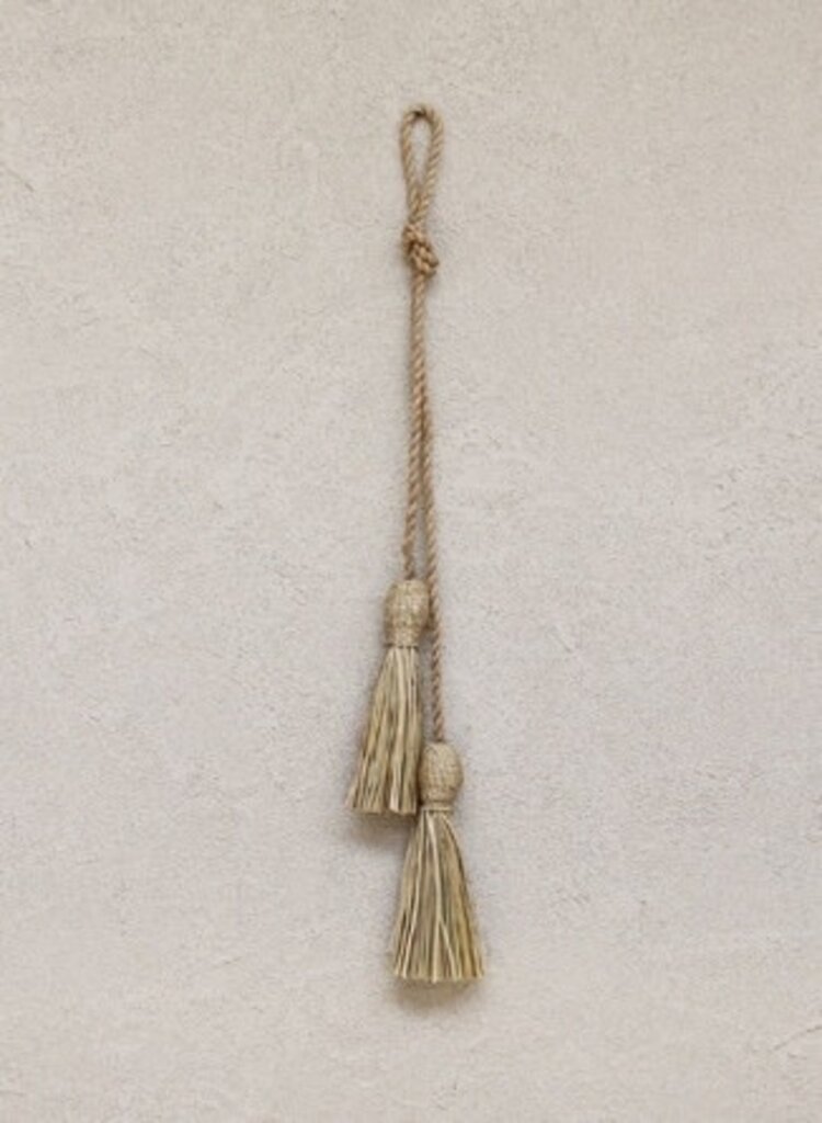 The Dharma Door Amtali grass tassels