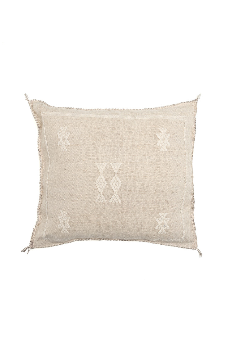 Sabra pillow offwhite square