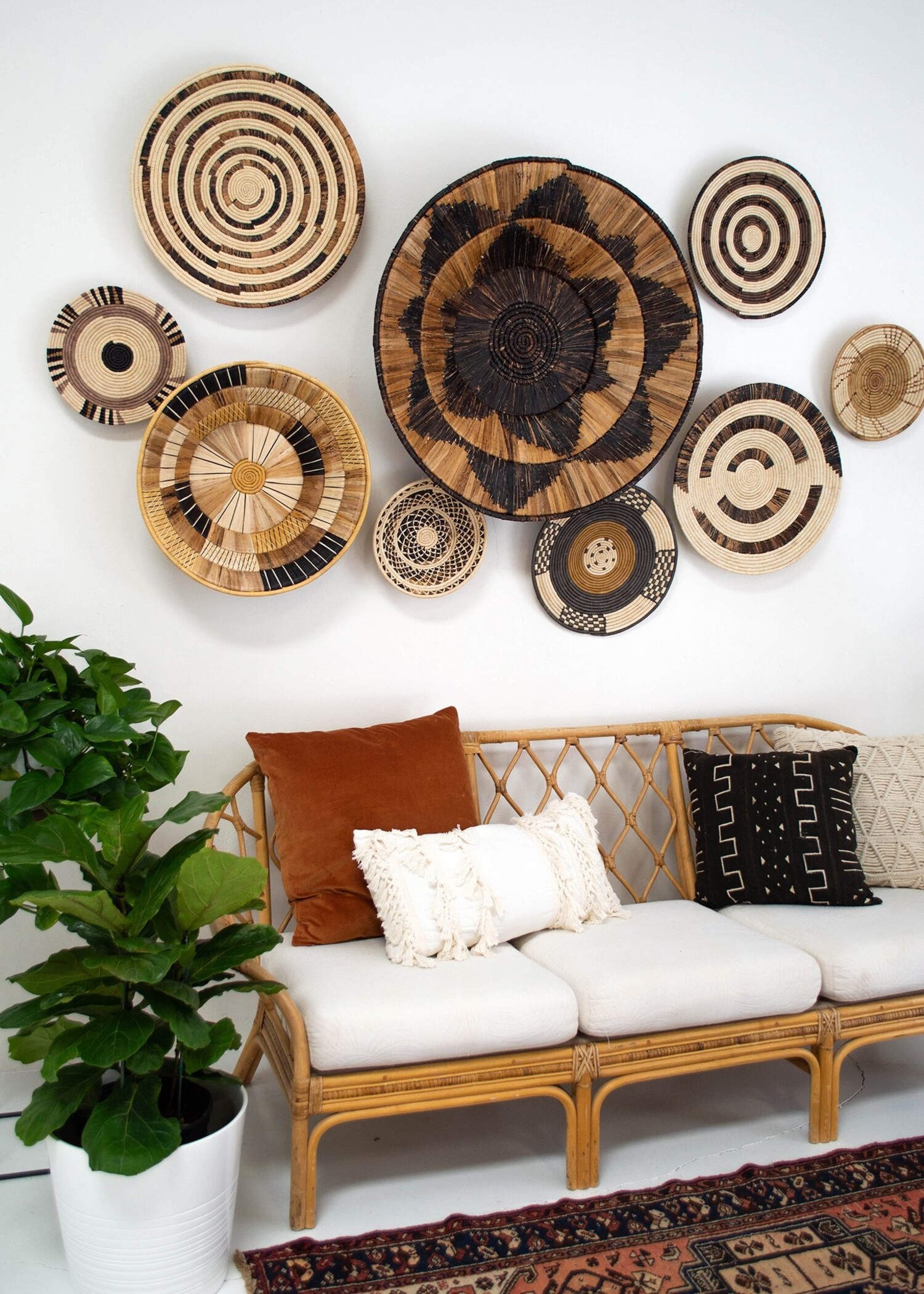 Ugandan Raffia + Banana Bark Plate III - Couleur Locale