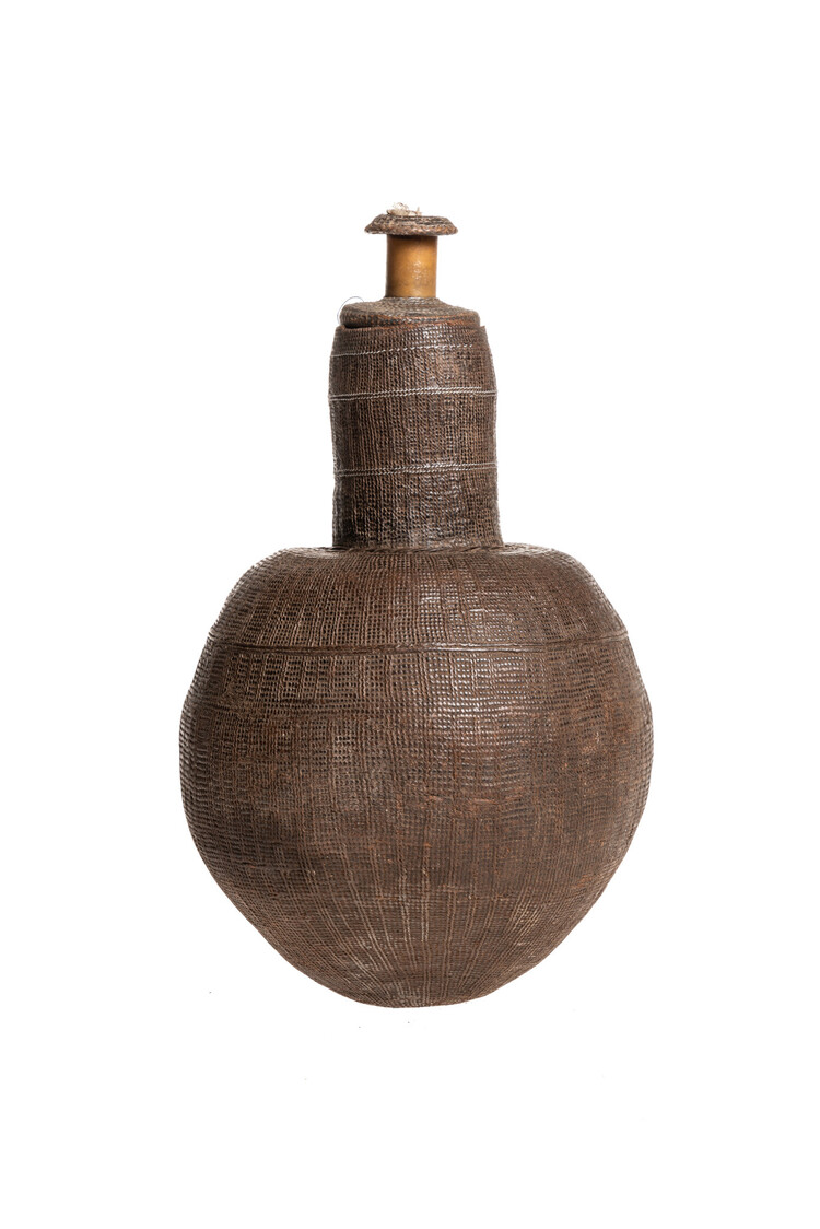 Borana Chocho milk container - basket #21