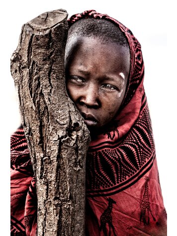 Serge Anton - Masai child - color