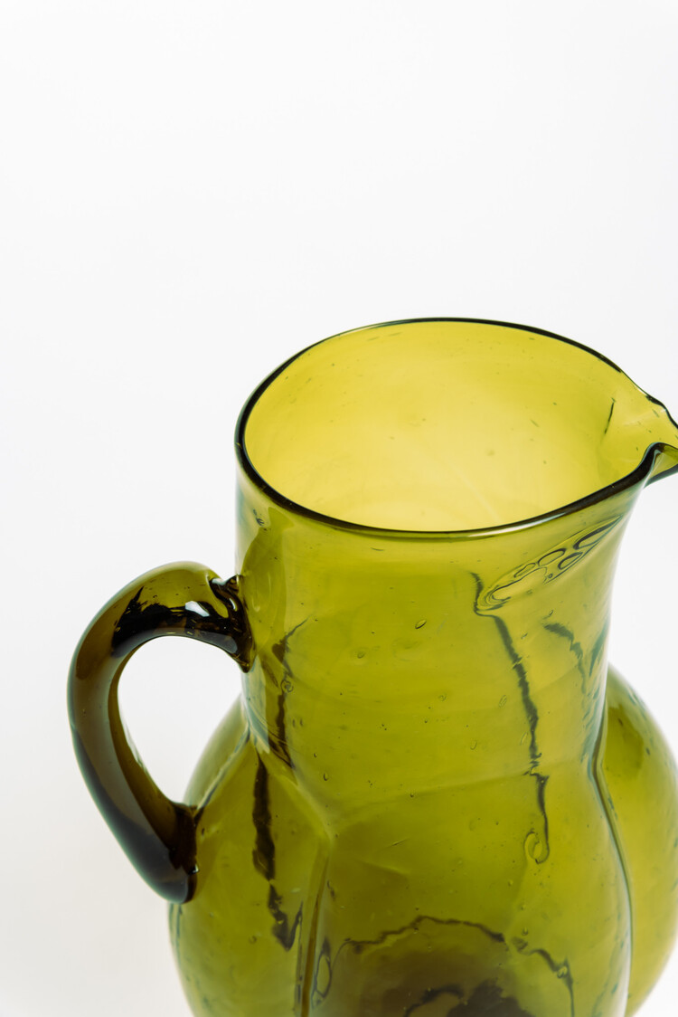 Pitcher Art Deco - olive green