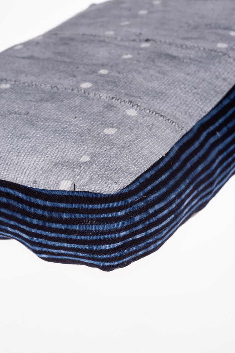 Bogolan kussen indigo #9